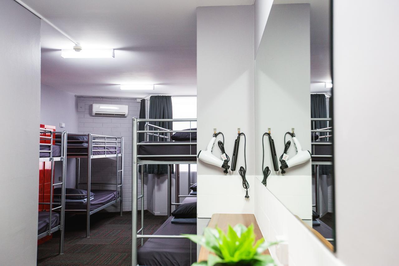 Albergue Mad Monkey Waterfront Cairns Exterior foto